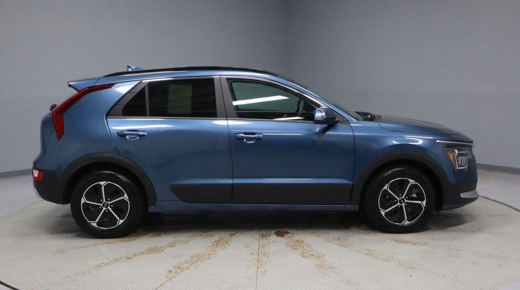 2025 Kia Niro EX