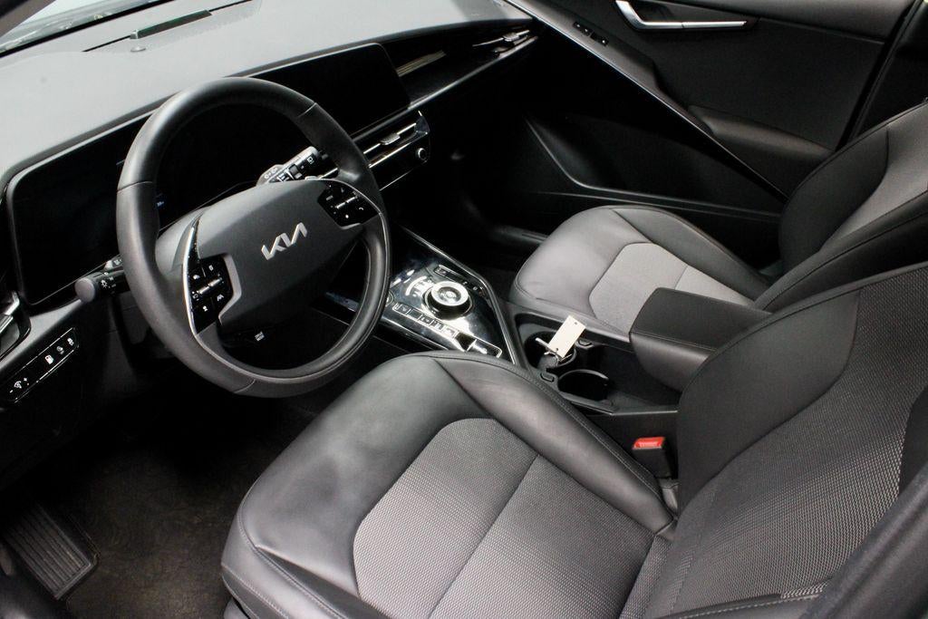 2023 Kia Niro Plug-In Hybrid EX
