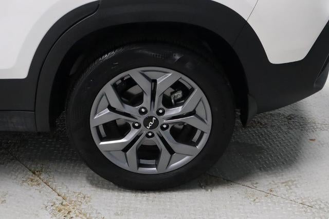 2024 Kia Seltos LX
