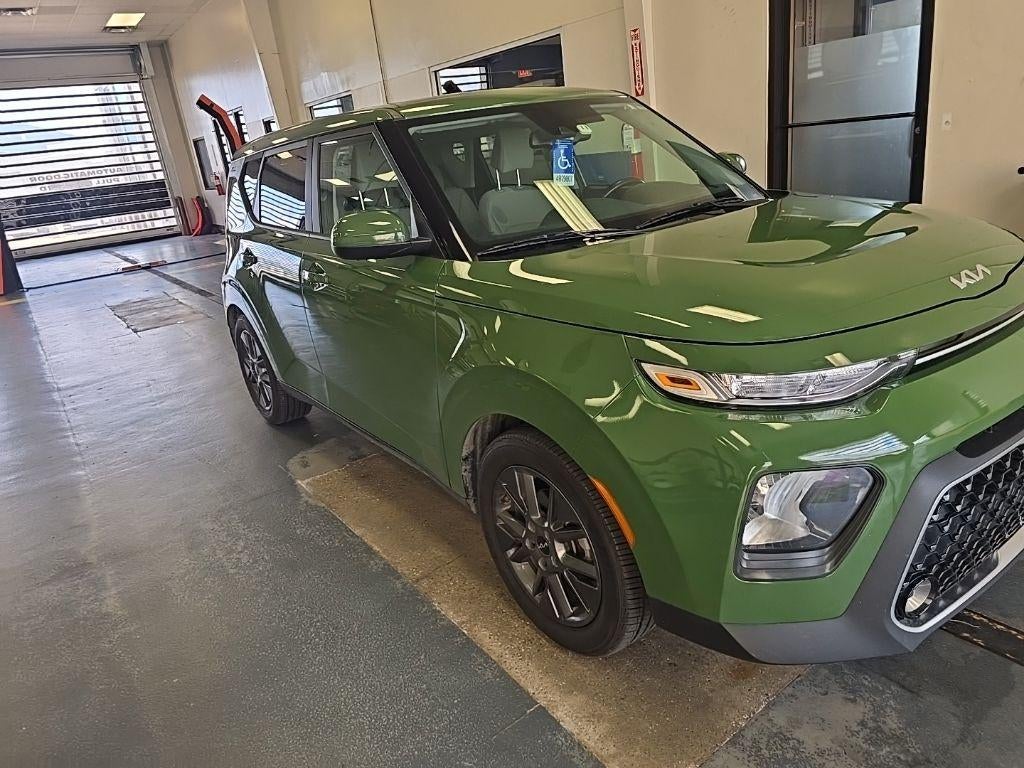 2022 Kia Soul EX