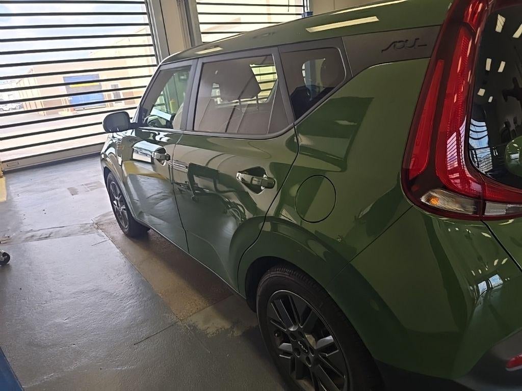 2022 Kia Soul EX