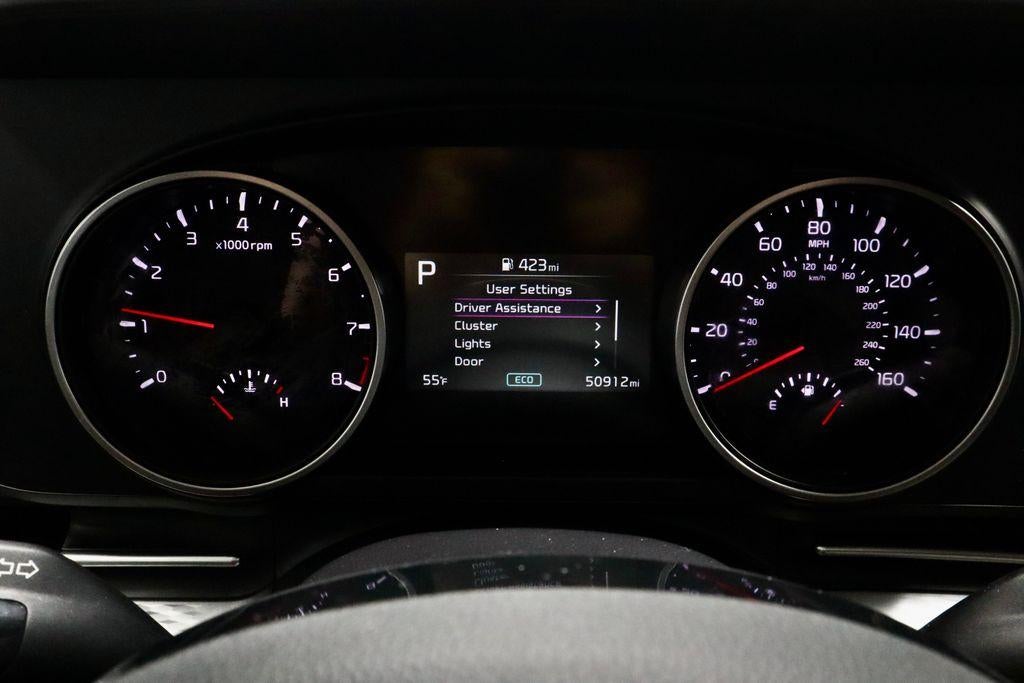 2024 Kia Carnival LX Seat Package