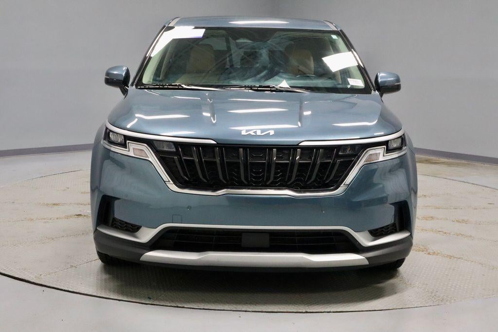 2023 Kia Carnival EX