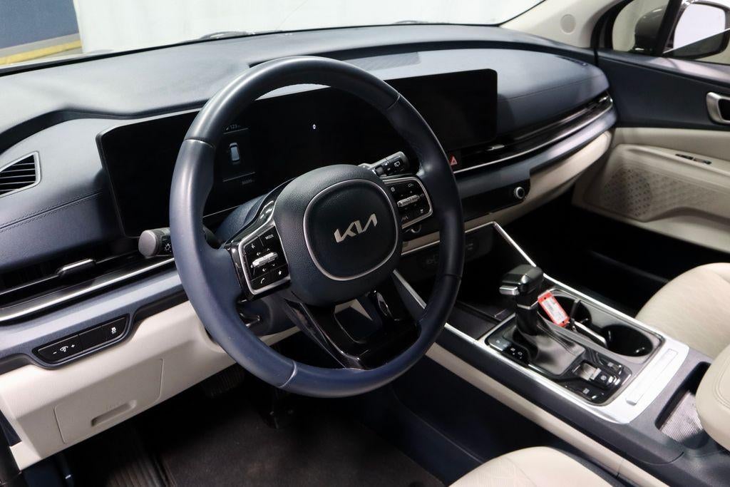 2025 Kia Carnival EX