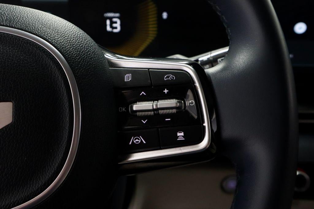 2025 Kia Carnival EX