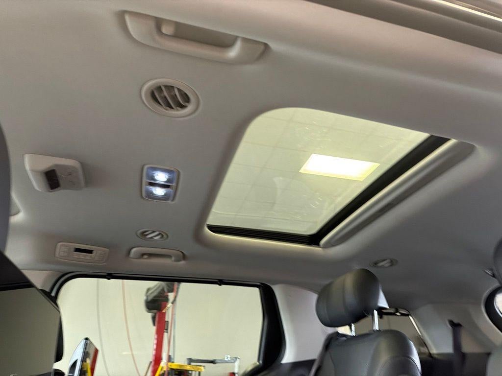 2025 Kia Carnival SX Prestige