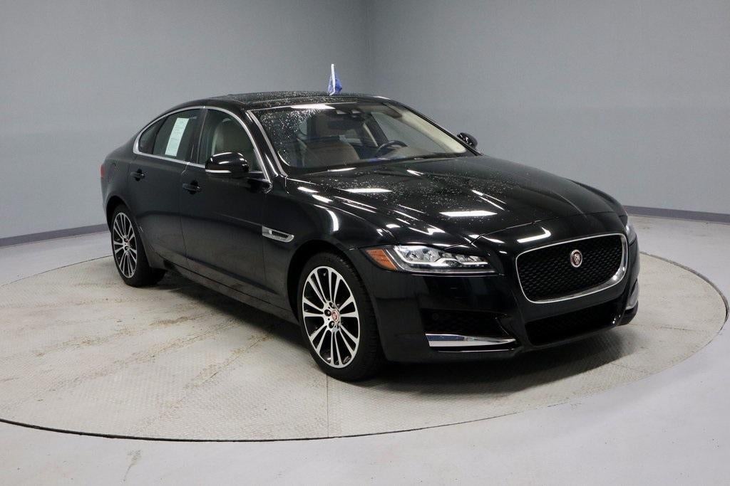 2020 Jaguar XF 30t Prestige
