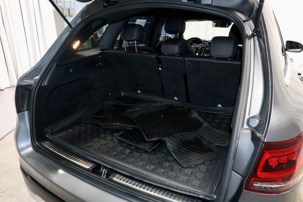 2021 Mercedes-Benz GLC GLC 300