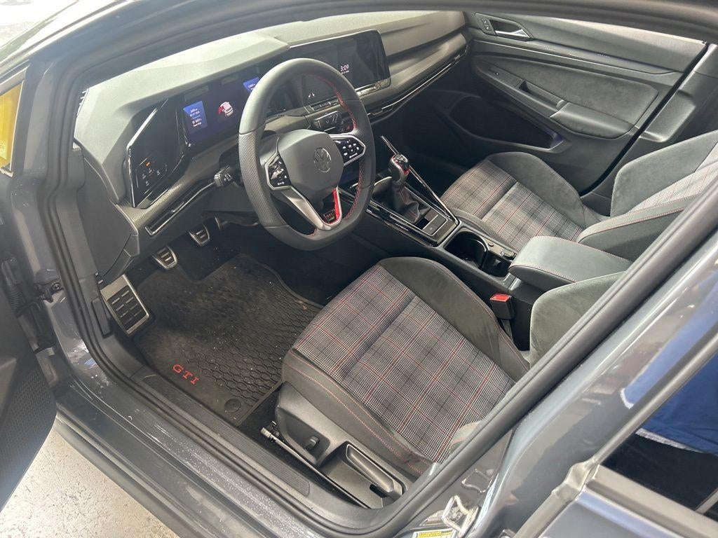 2024 Volkswagen Golf GTI SE