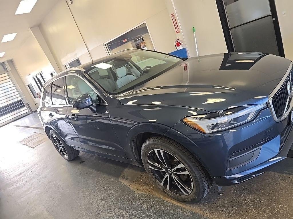 2020 Volvo XC60 T5 Momentum