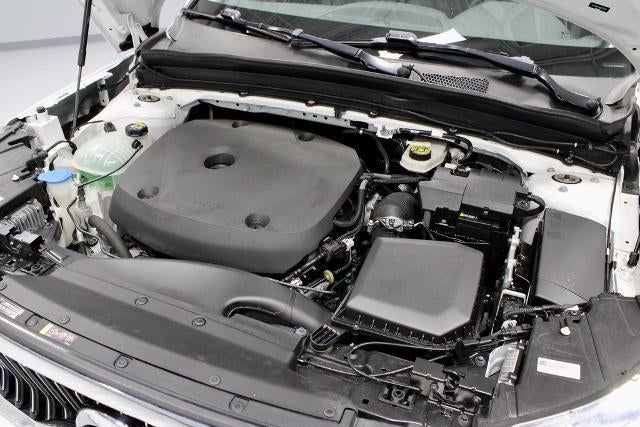 2022 Volvo XC40 T5 Inscription