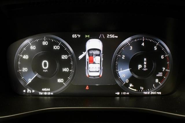 2022 Volvo XC40 T5 Inscription