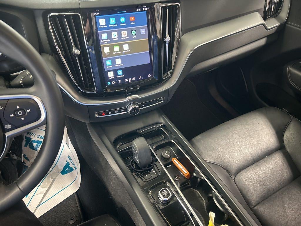 2023 Volvo XC60 B5 Core
