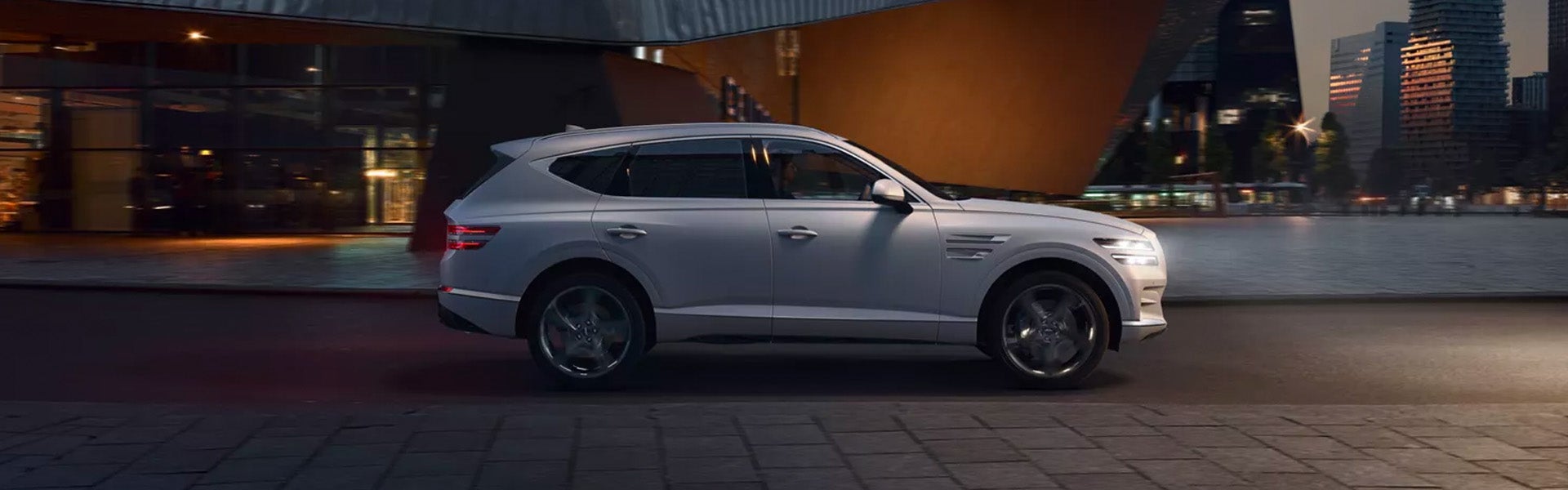 2024 Genesis Electrified G80